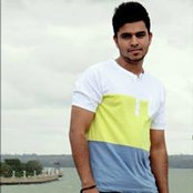 Mohith Sharmas foto