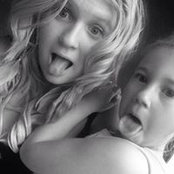 Chloe Barnett's photo