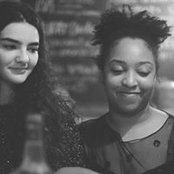 Zenzele Ojore's photo