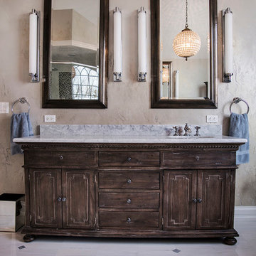 Master bath remodeled with Custom Subtle Faux Effects