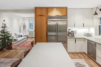 Example of a kitchen design in Toronto