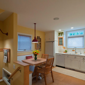 Happy Kitchen