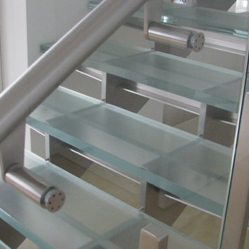 Stainless Steel Staircase with Glass