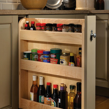 Convenient Kitchen Storage