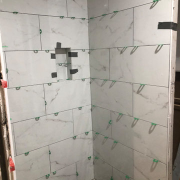 LVP / Luxury Vinyl Plank (+Stairs)