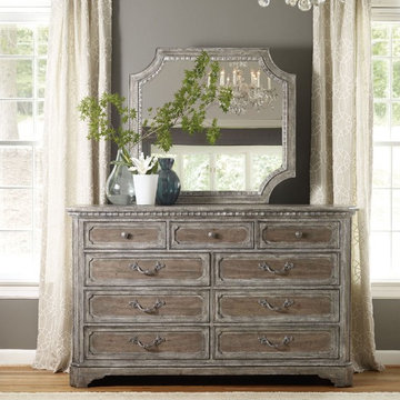 Hooker Furniture Bedroom True Vintage Dresser