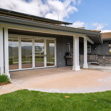 Folding & Sliding Door Systems Maximize Views & Enhance Indoor-Outdoor Living
