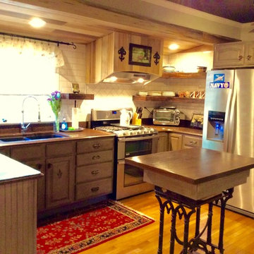 Charming St. Matthew's ranch