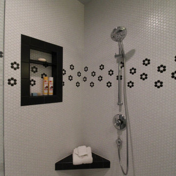 Lewis bathroom