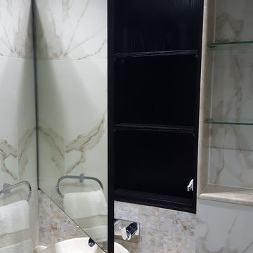 Warm cozy modern bathroom