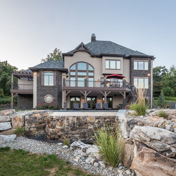 Modern Lodge overlooking the Susquehanna River, 2015