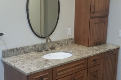Example of a classic bathroom design in New York