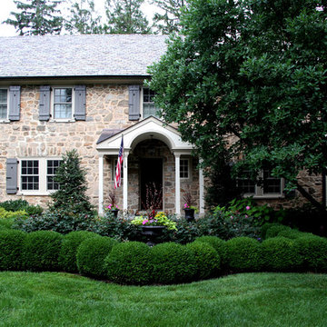 Main Line Estate