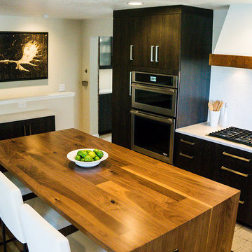 Foothills Mountain Modern Kitchen
