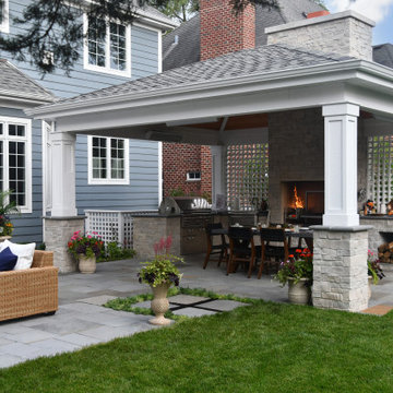 Outdoor Kitchen