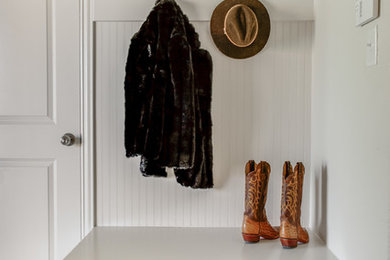 Entryway - entryway idea in Dallas