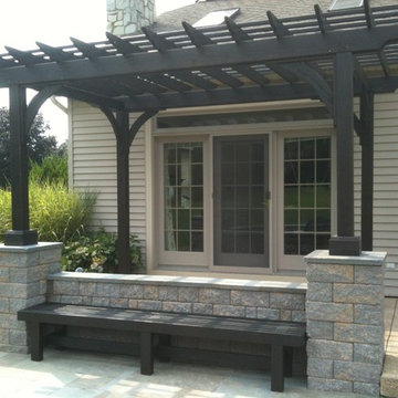 Lancaster patio with pergola