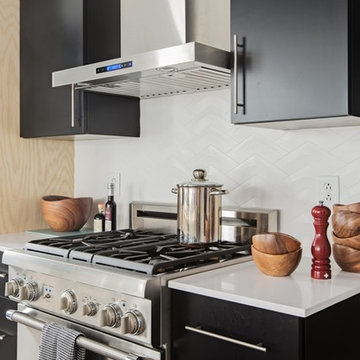 Modern Black and white kitchen, Cuisine moderne noir et blanc