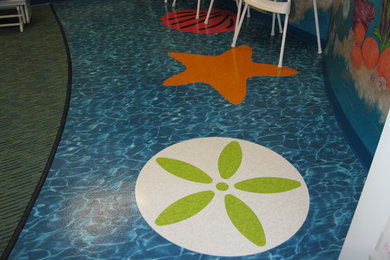Example of an eclectic kids' room design in Chicago
