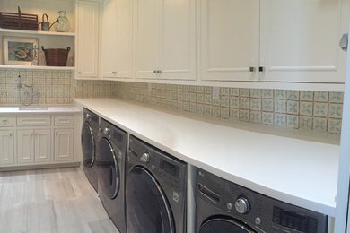 Inspiration for a timeless laundry room remodel in Miami