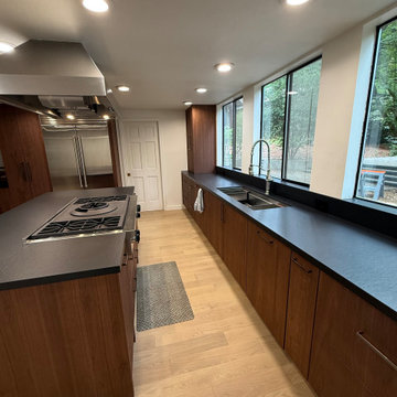 Dekton Sirius Kitchen Countertops & Mitered Island | Kirkland, WA