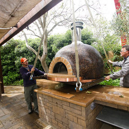 Sunset Magazine Test Kitchen - Outdoor Pizza Ovens