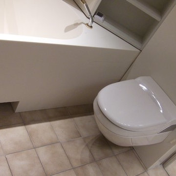 Corian-Badewanne mit aks-Lifter unterfahrbar