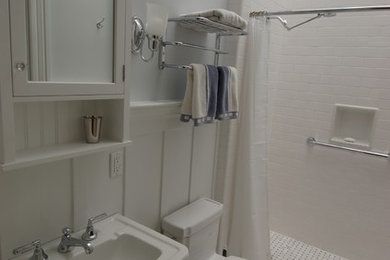 Elegant bathroom photo in San Francisco