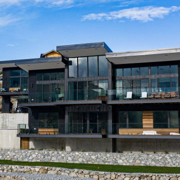 Chelan Cove Residence. Manson, Washington