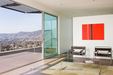 Example of a trendy living room design in Salt Lake City