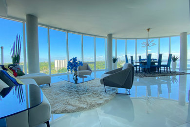 Inspiration for a large contemporary living room remodel in Tampa
