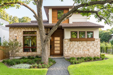 Inspiration for a transitional exterior in Austin.