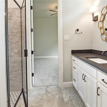 Hawaiian Gardens CA: Bathroom Remodeling