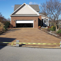 Driveway with Loden & Warm Shale - Outdoor Products
