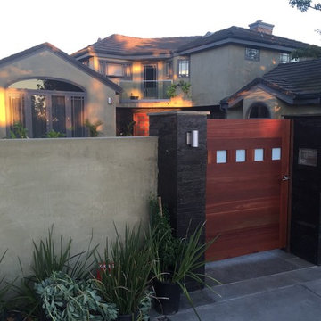 Malibu Wood Gate