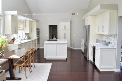 Inspiration for a transitional kitchen remodel in New York