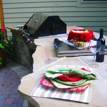 Amazing Outdoor Grilling Station