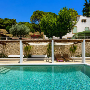 Tourtour - un  jardin dans le ciel