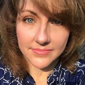 Leah Tew's photo