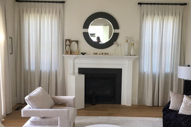 Living room - transitional living room idea in Los Angeles