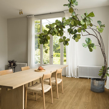 Classic Plus Laminate Flooring in Toasted Oak