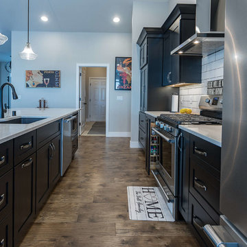 Tons of room to prepare meals