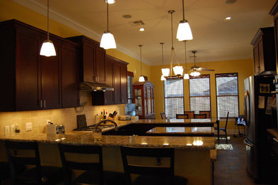Example of a classic kitchen design in New Orleans