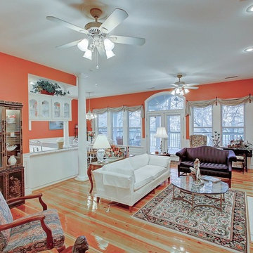 5208 Holly Forest Drive