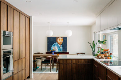 Minimalist kitchen photo in Detroit