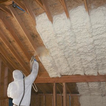 Eco sprayfoam roof installation