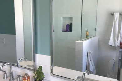 Bathroom photo in Other