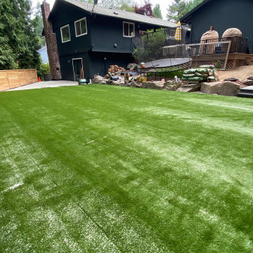 Aggregate Patio, Corner Stone Wall, & Synthetic Turf