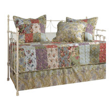 DAYBED