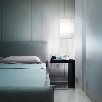 Brillet Table Lamp with Clear Crystals from Swarovski